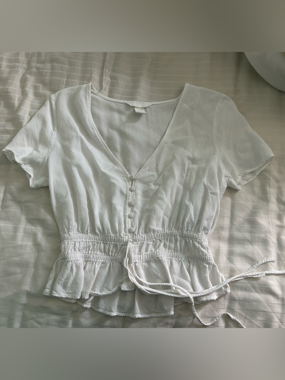 H&M White V-Neck Smocked Waist Button-Up Blouse